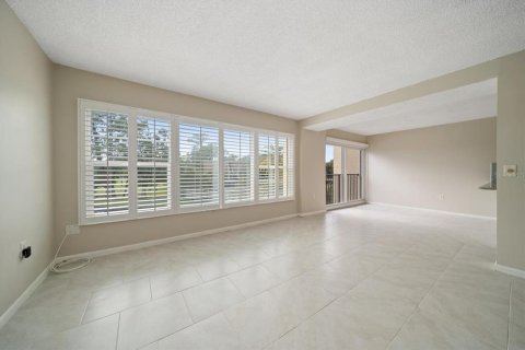 Condominio en venta en Largo, Florida, 2 dormitorios, 133.78 m2 № 1392771 - foto 10