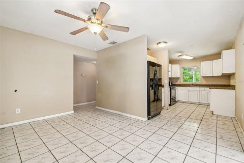 Casa en venta en Tampa, Florida, 3 dormitorios, 98.01 m2 № 1086964 - foto 9
