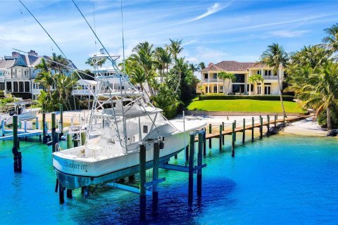 Villa ou maison à vendre à Jupiter, Floride: 5 chambres, 469.34 m2 № 1078271 - photo 16