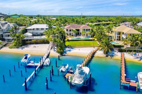 Villa ou maison à vendre à Jupiter, Floride: 5 chambres, 469.34 m2 № 1078271 - photo 18