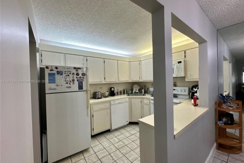 Condominio en venta en Greenacres, Florida, 2 dormitorios, 87.05 m2 № 1080264 - foto 17