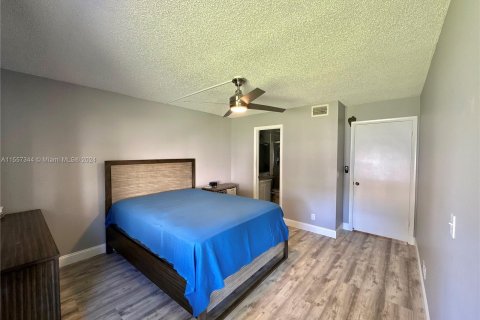 Condominio en venta en Greenacres, Florida, 2 dormitorios, 87.05 m2 № 1080264 - foto 10