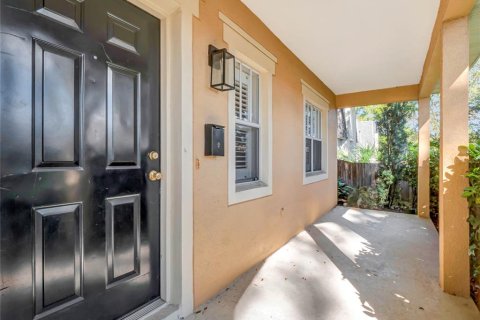Condominio en venta en Orlando, Florida, 3 dormitorios, 123.56 m2 № 999551 - foto 5