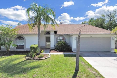 Villa ou maison à vendre à Brandon, Floride: 3 chambres, 164.99 m2 № 1108970 - photo 1