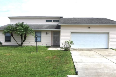 Casa en venta en Kissimmee, Florida, 3 dormitorios, 147.71 m2 № 1356582 - foto 1