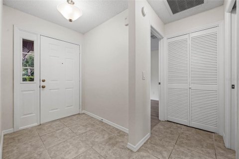 Appartement à louer à Winter Park, Floride: 2 chambres, 93.65 m2 № 1356546 - photo 3