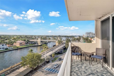 Condominio en venta en Hollywood, Florida, 2 dormitorios, 104.98 m2 № 998641 - foto 9