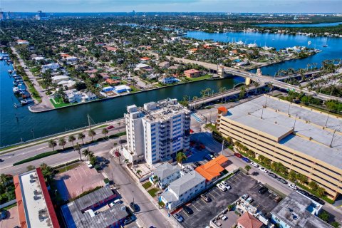 Condominio en venta en Hollywood, Florida, 2 dormitorios, 104.98 m2 № 998641 - foto 6