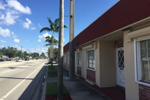 Immobilier commercial à vendre à Dania Beach, Floride № 1127162 - photo 3