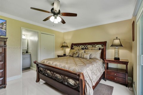 Condominio en venta en Pembroke Pines, Florida, 2 dormitorios, 135.54 m2 № 1099490 - foto 25