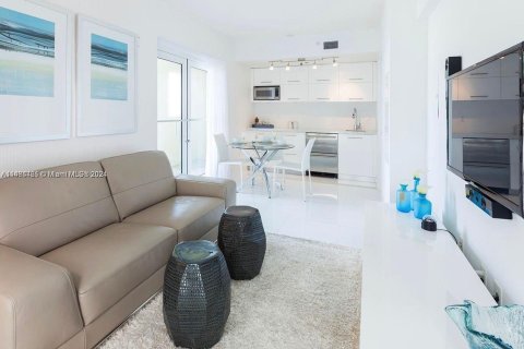 Condo in Sunny Isles Beach, Florida, 3 bedrooms  № 839511 - photo 23