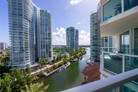 Condo in Sunny Isles Beach, Florida, 3 bedrooms  № 839511 - photo 10