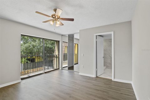 Condo in Orlando, Florida, 2 bedrooms  № 1369427 - photo 20