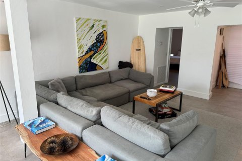 Casa en venta en Pompano Beach, Florida, 4 dormitorios, 190.26 m2 № 1100332 - foto 23