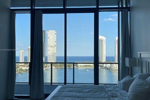 Condominio en venta en Aventura, Florida, 5 dormitorios, 410.35 m2 № 1138906 - foto 5