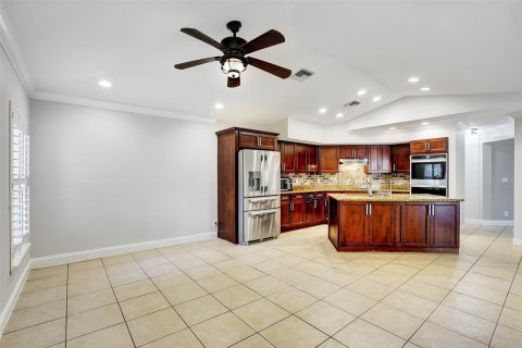 House in Coconut Creek, Florida 5 bedrooms, 263.47 sq.m. № 1005016 - photo 26