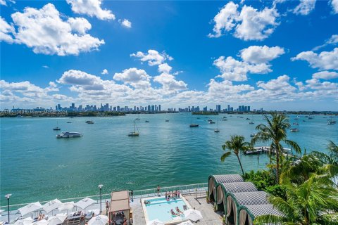 Condominio en venta en Miami Beach, Florida, 2 dormitorios, 101.08 m2 № 1345644 - foto 4