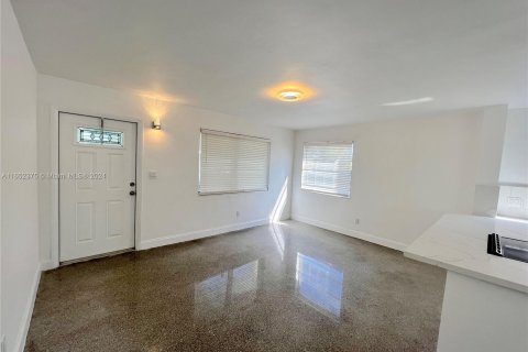 Copropriété à louer à Hollywood, Floride: 1 chambre, 59.27 m2 № 1345874 - photo 20