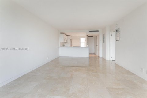 Copropriété à vendre à Aventura, Floride: 1 chambre, 68.84 m2 № 1239081 - photo 7