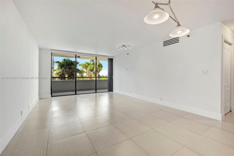 Copropriété à vendre à Key Biscayne, Floride: 2 chambres, 124.02 m2 № 1238163 - photo 17