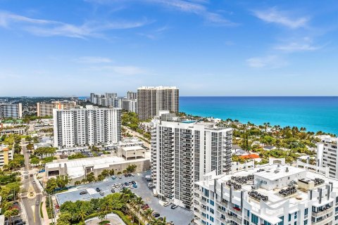 Condo in Fort Lauderdale, Florida, 2 bedrooms  № 1217540 - photo 7