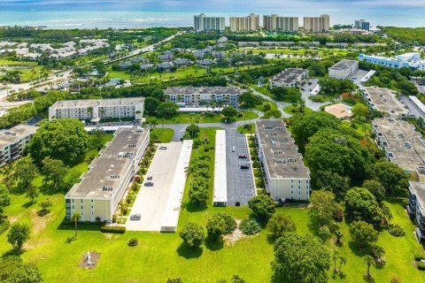 Condo in Jupiter, Florida, 2 bedrooms  № 1217542 - photo 10