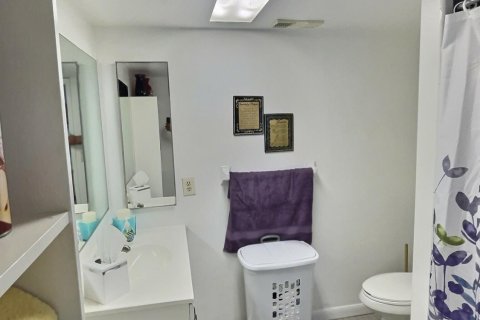 Condo in Sunrise, Florida, 2 bedrooms  № 1178261 - photo 11