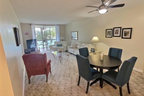 Condominio en venta en Sunrise, Florida, 2 dormitorios, 95.69 m2 № 1178261 - foto 19