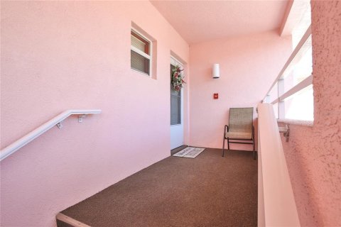 Condominio en venta en Bradenton, Florida, 2 dormitorios, 142.51 m2 № 1402165 - foto 19