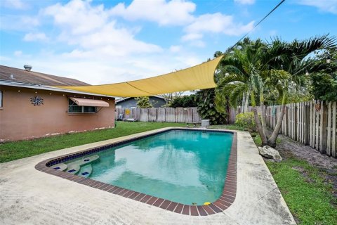 House in Fort Lauderdale, Florida 4 bedrooms, 204.57 sq.m. № 890873 - photo 30