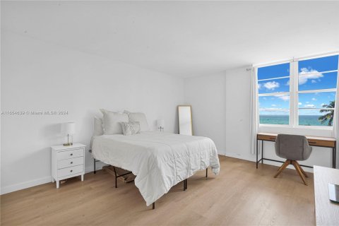 Condominio en venta en Miami Beach, Florida, 1 dormitorio, 93.46 m2 № 1356662 - foto 15