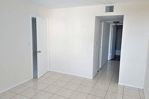 Copropriété à vendre à Lauderhill, Floride: 1 chambre, 74.32 m2 № 1230305 - photo 7