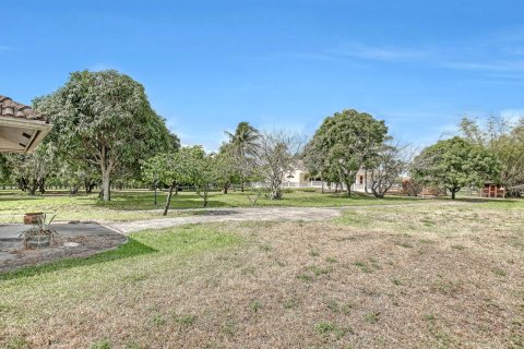 Villa ou maison à vendre à Wellington, Floride: 4 chambres, 311.59 m2 № 1127665 - photo 11