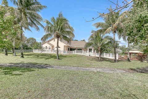 Villa ou maison à vendre à Wellington, Floride: 4 chambres, 311.59 m2 № 1127665 - photo 12