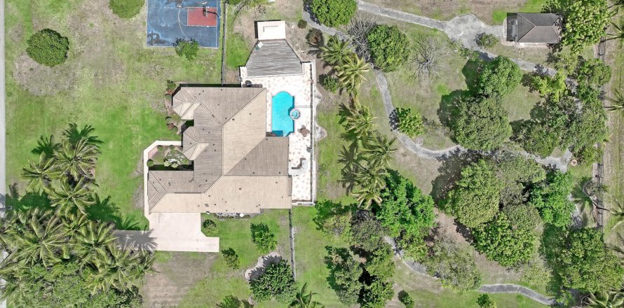 Villa ou maison à Wellington, Floride 4 chambres, 311.59 m2 № 1127665