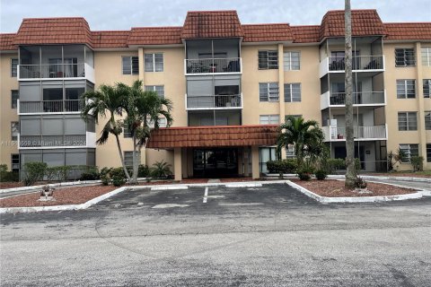 Copropriété à vendre à Lauderhill, Floride: 2 chambres, 94.39 m2 № 1240021 - photo 5