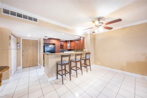 Copropriété à vendre à Hollywood, Floride: 1 chambre, 80.82 m2 № 1239986 - photo 14