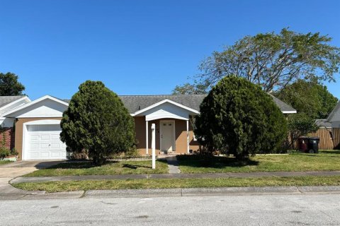 Casa en venta en Orlando, Florida, 2 dormitorios, 115.94 m2 № 1130967 - foto 2