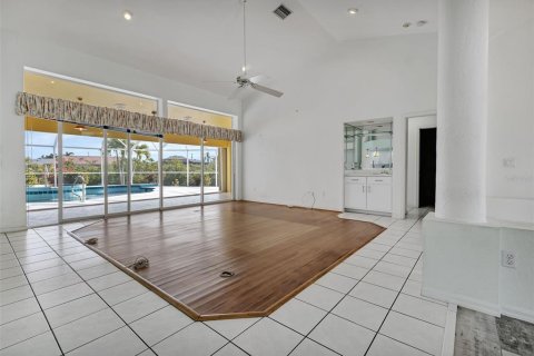 Casa en venta en Punta Gorda, Florida, 3 dormitorios, 207.73 m2 № 1194698 - foto 13