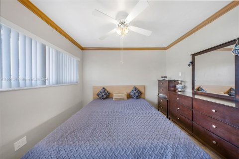 Copropriété à vendre à Hallandale Beach, Floride: 1 chambre, 58.06 m2 № 1173578 - photo 19