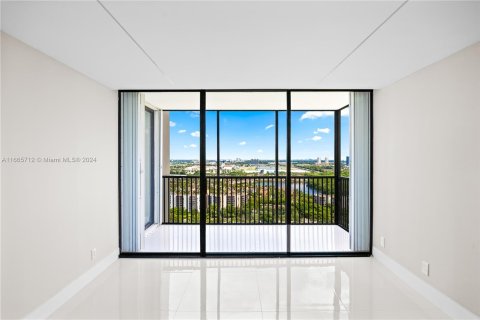 Condominio en venta en Aventura, Florida, 2 dormitorios, 107.49 m2 № 1378763 - foto 4