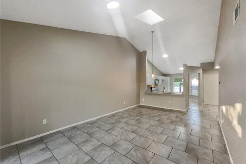 Touwnhouse à vendre à Kissimmee, Floride: 3 chambres, 136.66 m2 № 1268500 - photo 4