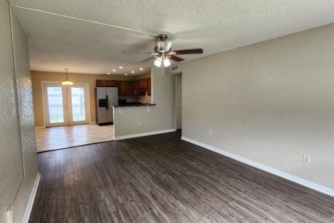 Condo in Orlando, Florida, 3 bedrooms  № 1326254 - photo 2