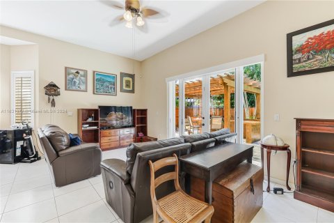 Villa ou maison à vendre à Miami, Floride: 4 chambres, 223.8 m2 № 1318842 - photo 20