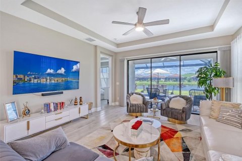 Duplex à vendre à Bradenton, Floride: 2 chambres, 142.42 m2 № 1346433 - photo 6