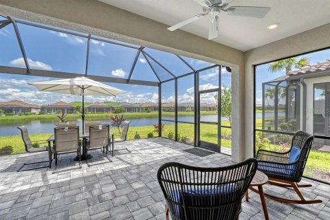 Duplex à vendre à Bradenton, Floride: 2 chambres, 142.42 m2 № 1346433 - photo 23