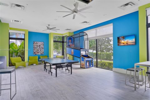 Condominio en venta en Doral, Florida, 2 dormitorios, 104.89 m2 № 865994 - foto 28