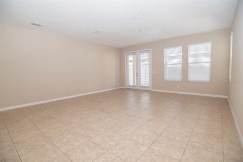 Townhouse in Windermere, Florida 3 bedrooms, 174.75 sq.m. № 1390802 - photo 10