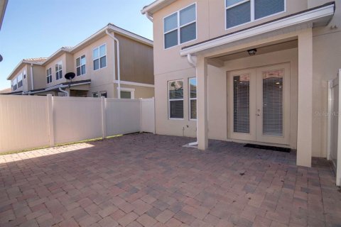 Townhouse in Windermere, Florida 3 bedrooms, 174.75 sq.m. № 1390802 - photo 26