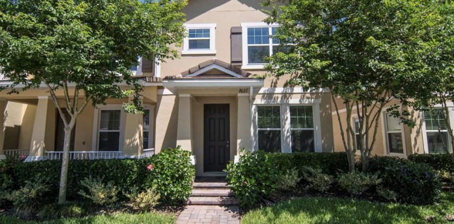 Townhouse in Windermere, Florida 3 bedrooms, 174.75 sq.m. № 1390802